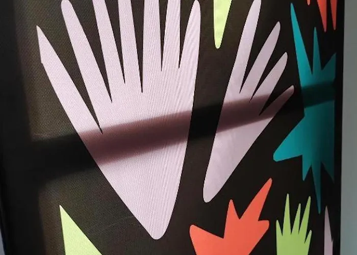 Fruit Tower 公寓 *