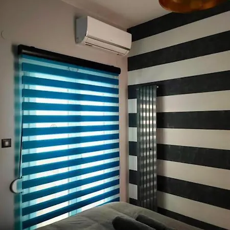 Fruit Tower Szaloniki